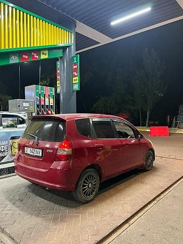 Унаа сатуу: Honda Fit: 2004 г., 1.5 л, Автомат, Бензин, Хетчбек — 3