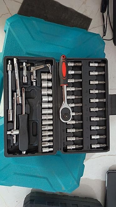пена писталет: Перфоратор, Makita — 6