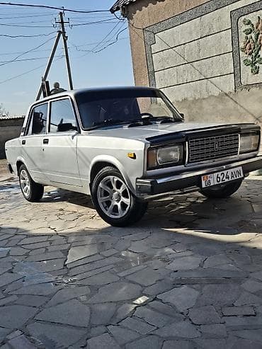 ВАЗ (ЛАДА) 2107: 2010 г., 1.6 л, Бензин, Седан