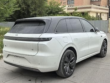 byd leopard 3: Lixiang L6: 2024 г., Автомат, Гибрид, Кроссовер — 8