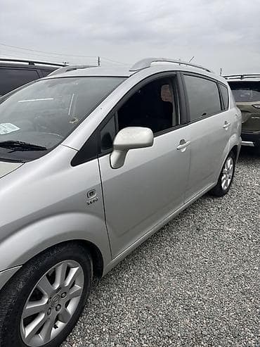 форь: Toyota Corolla Verso: 2004 г., 1.8 л, Автомат, Бензин, Минивэн — 3