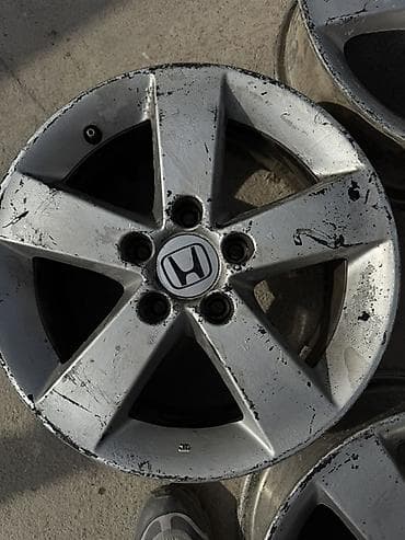 diska r13: Литые Диски R 16 Honda, Комплект, отверстий - 5, Б/у — 4