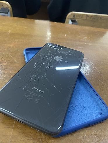 IPhone 7 Plus, Черный, Чехол