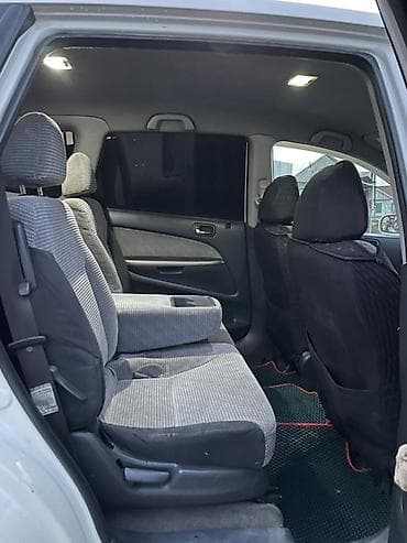 авто подголовник: Honda Stream: 2001 г., 2 л, Автомат, Бензин, Минивэн — 4