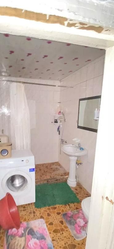 2 уровня: 65 м², 3 комнаты, Забор, огорожен — 4