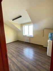 продаю дом под бизнес бишкеке: Сдаю Офис, 70 м², С видом на горы, С отдельным входом, С отдельным сан узлом — 2