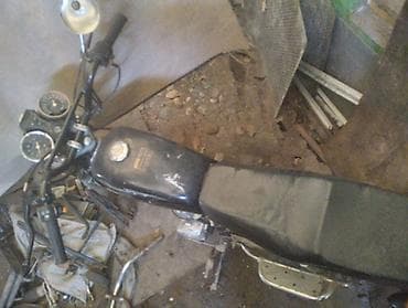 мотоциклы классика: Мопед/легкий мотоцикл 50–125 см³, дорожный, с классической рамой и — 2