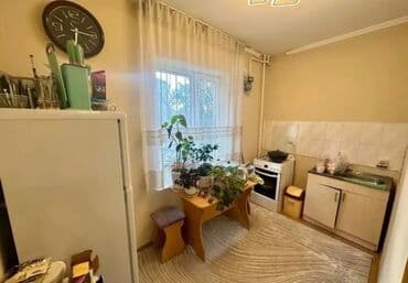 нижний джал: 1 комната, 35 м², 105 серия, 1 этаж, Косметический ремонт — 3