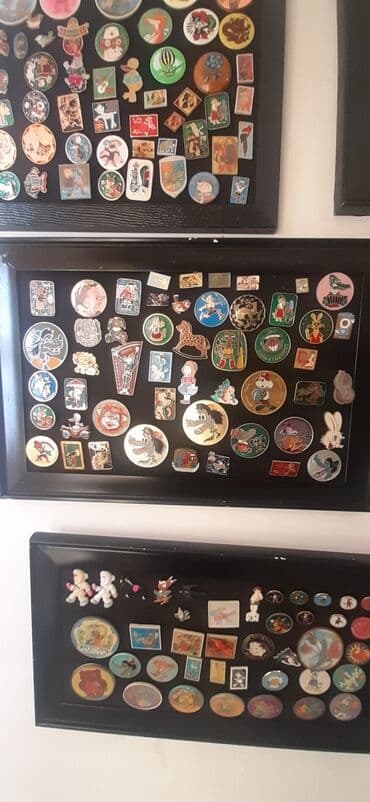 продаю медали: Продаю коллекции детских значков выпущен советские время. Коллекция — 9