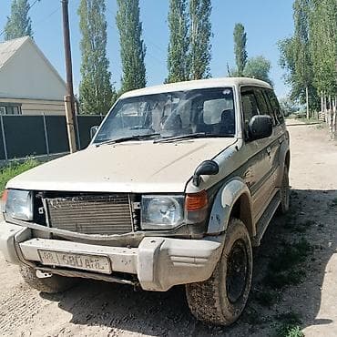 Унаа: Mitsubishi Pajero: 1993 г., 2.9 л, Автомат, Дизель, Жол тандабас — 4