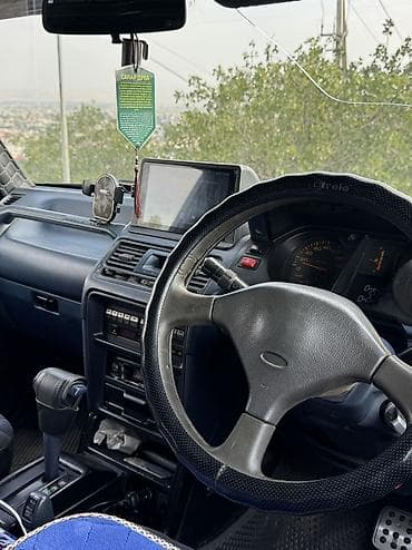Транспорт: Mitsubishi Pajero: 1993 г., 2.5 л, Автомат, Дизель, Внедорожник — 6