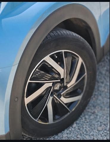 mini ev: Электромобиль Skyworth EV6 (Skywell ET5/U5) кроссовер в голубом цве — 6