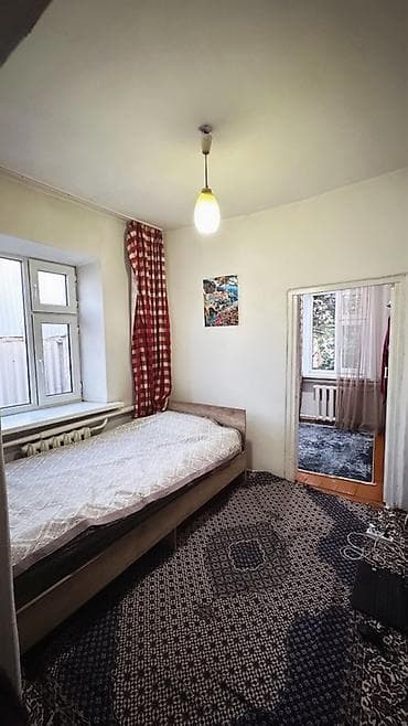 без мебели: 🏡 Продается уютный дом в районе Пишпек! 📍 Дом расположен по улице — 2