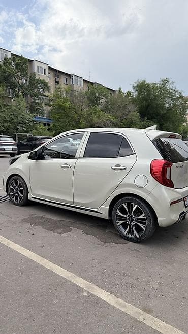 mini cuper: Kia Picanto: 2023 г., 1 л, Автомат, Бензин, Хэтчбэк — 3