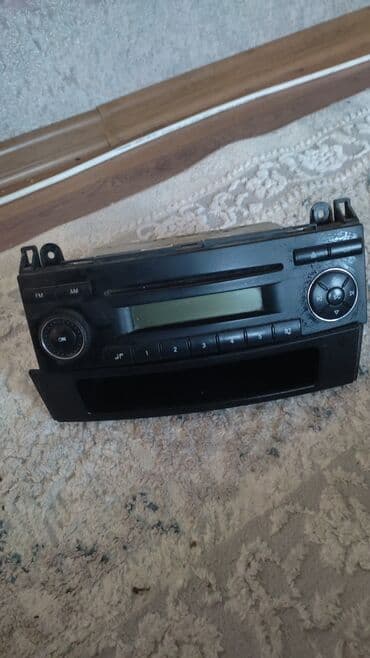 магнитофон для автомобиля: Колдонулган, 2-DIN, Системасыз, Оперативдик эс-тутумсуз ГБ ОЭТ, Камтылган эс-тутумсуз Гб ПЗУ — 1