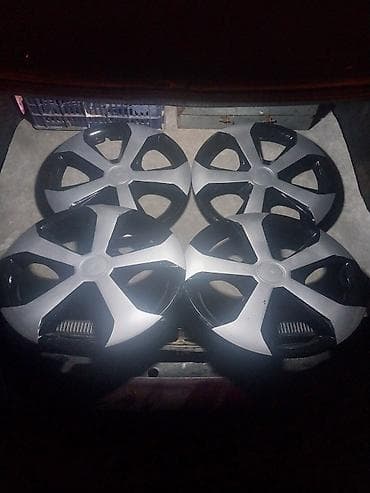 колпаки на диск: Колпаки R 15, Новый, Комплект — 3