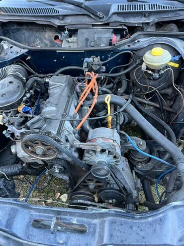 мотор на мопед: Audi 100: 1991 г., 2 л, Механика, Бензиновая, Седан — 11