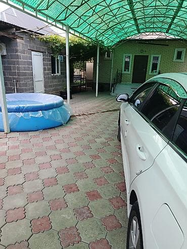Недвижимость: Продаётся жилой дом с благоустроенным двором и садом. Особенности — 3