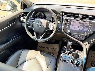bad e2: Toyota Camry: 2019 г., Седан — 8