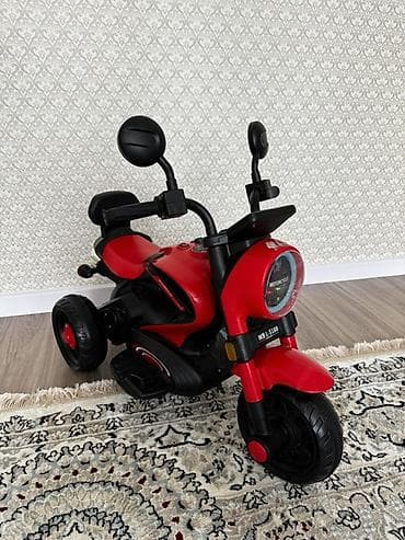 Детский электрокар