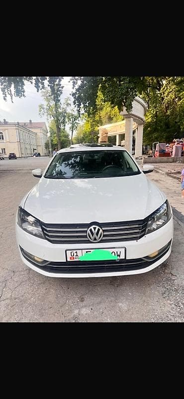 Volkswagen Passat: 2013 г., 2.5 л, Автомат, Бензин, Седан