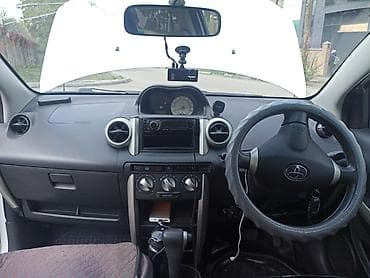 mini kuper: Toyota ist: 2003 г., 1.3 л, Автомат, Бензин, Хэтчбэк — 8