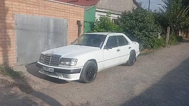 mers 211: Mercedes-Benz W124: 1991 г., 2.3 л, Механика, Бензин, Седан — 1