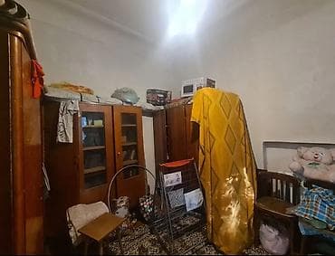 3 комнаты, 52 м², Сталинка, 1 этаж, Требуется ремонт — 4