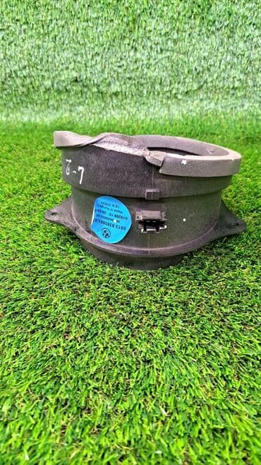 машны: Динамик Bmw X5 E53 3.0D 2003 задний левый (б/у) ​ Марка: BMW Модель — 4