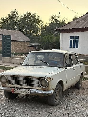 ВАЗ (ЛАДА) 2101: 1987 г., Кол менен иштөөчү, Бензин, Седан