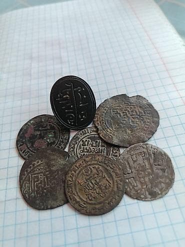 Набор из 7 монет восточного чекана + перстень-печатка Описание: -