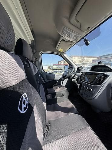 b class: Легкий грузовик, Стандарт, 3 т, Б/у — 9