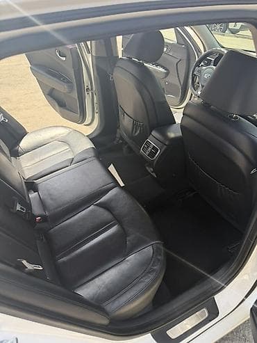 geely galaxy e5: Kia K5: 2016 г., 2 л, Автомат, Бензин, Седан — 9