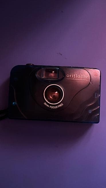 eos r: Коллекция фотокамер (3 шт.) 1) Компактная цифровая камера Sony - — 3