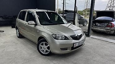 Mazda: Mazda Demio: 2003 г., 1.5 л, Автомат, Бензин, Хэтчбэк — 4