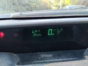 багажник тойота: Toyota Prius: 2005 г., 1.5 л, Вариатор, Гибрид, Хэтчбэк — 7