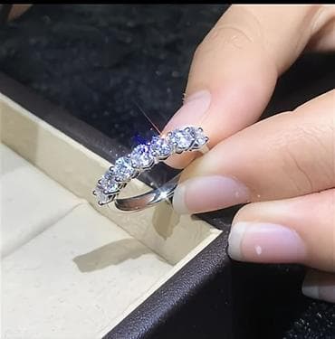 отдам вещи: Кольцо, Обручальное, Женские, Фианит, Новый — 3