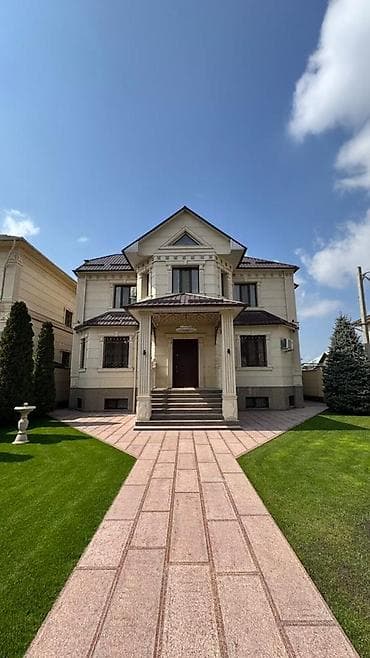Недвижимость: 345 м², 8 комнат, Семейным — 1