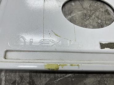 124 e500: Накладка крышки багажника Lexus, 2018 г., Б/у, Оригинал — 3