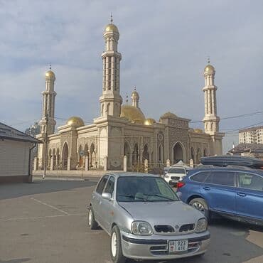 Nissan Micra: 1993 г., 1.3 л, Механика, Бензин, Хэтчбэк