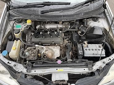 skyline 33: Nissan Primera: 2001 г., 2 л, Вариатор, Бензин, Седан — 6