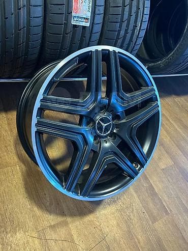 Литые Диски R 20 AMG, Комплект, отверстий - 5, Б/у