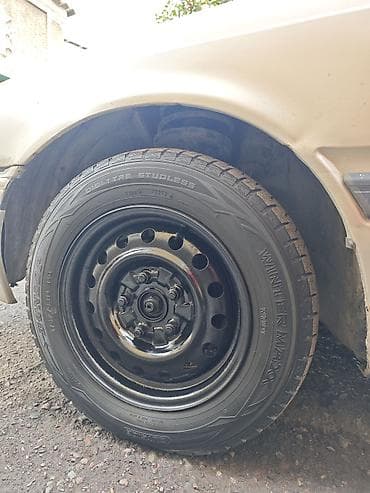 Унаа: Mazda 626: 1989 г., 2 л, Кол менен иштөөчү, Бензин, Лифтбек — 9