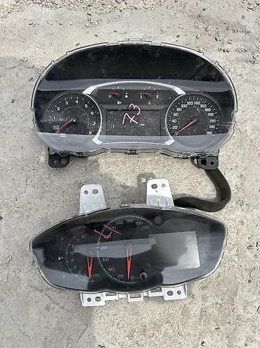 малиб: Щиток приборов Chevrolet Б/у, Оригинал, Корея — 1