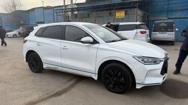 BYD E2: 2020 г., Автомат, Электромобиль, Седан