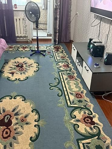 Төшөктөр: Ковер напольный с узором в классическом стиле. Очень плотный размер 5 — 1