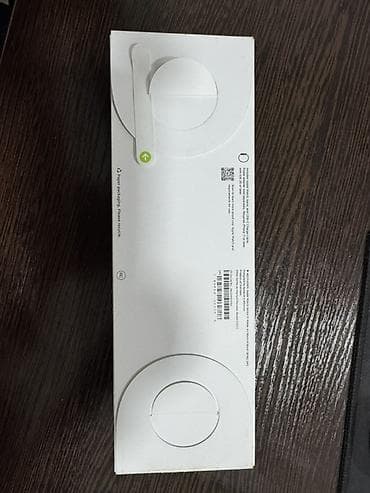 iphone cs: Смарт-часы Apple Watch (серия/модель не указана на фото), корпус — 3