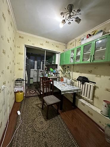 Продажа квартир: 3 комнаты, 80 м², 107 серия, 4 этаж, Старый ремонт — 2