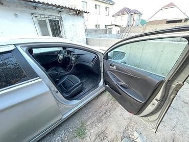 соната элф: Hyundai Sonata: 2015 г., 2 л, Автомат, Газ, Седан — 5