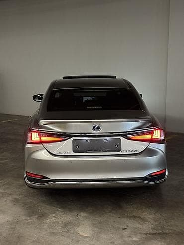 Скупка авто: Lexus ES: 2019 г., Седан — 6